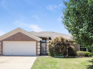 330 Howard Way Dr, Aledo, TX 76008