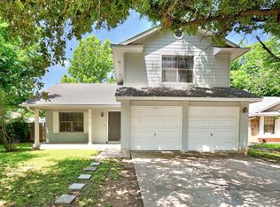 2102 Bluebonnet Dr, Round Rock, TX 78664