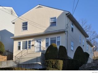 34 Chestnut St, Tuckahoe, NY 10707