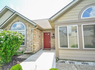 16663 Brownstone Ct, Westfield, IN 46074