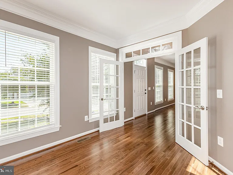 2114 Jellico Ct — Photo 4