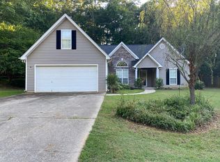 220 Hawthorne Dr, Jefferson, GA 30549