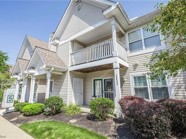 22557 Lenox Dr #524, Fairview Park, OH 44126