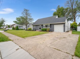 118 Colwick Dr, Somers Point, NJ 08244