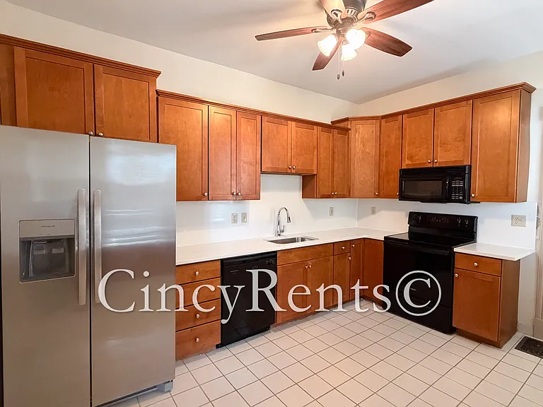 1339 Meier Ave #1 — Photo 9