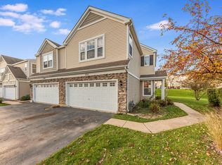 6511 Marble Ln, Carpentersville, IL 60110