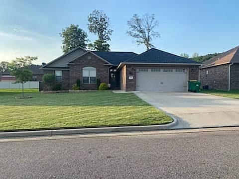 1st image of 245 Cottonwood Ln