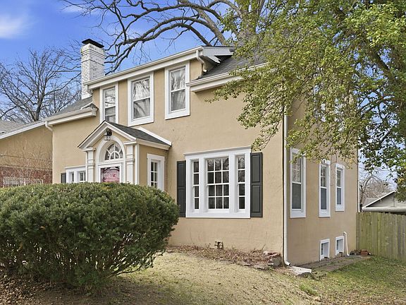 3rd image of 731 S Fremont Avenue