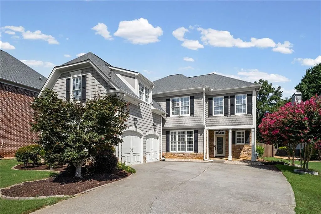 5 bed, 3.5 bath, 3205 sqft, $3,950 — Photo 1
