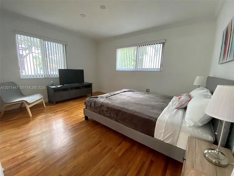 215 Antilla Ave #1 — Photo 10