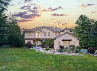 126 Koch Rd, Tafton, PA 18464