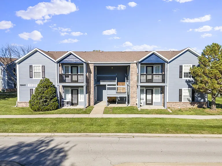 Oak Ridge Park Apartments — Photo 11
