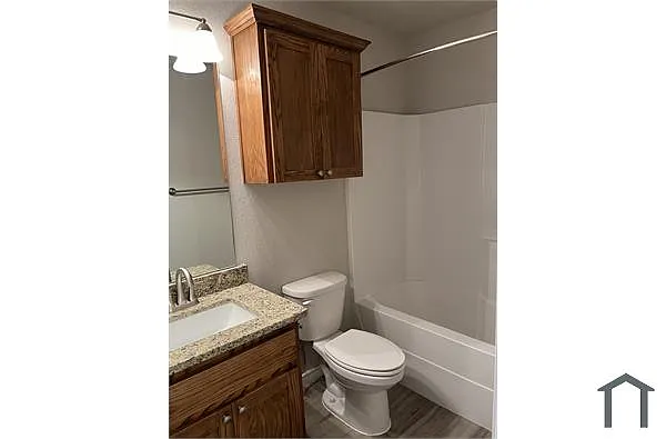 Building Photo - 340 Arnold Dr #A