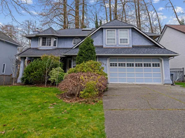 8569 141a St, Surrey, BC V3W 0S3