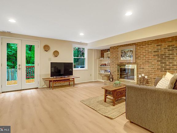 5th image of 3375 Ardley Ct