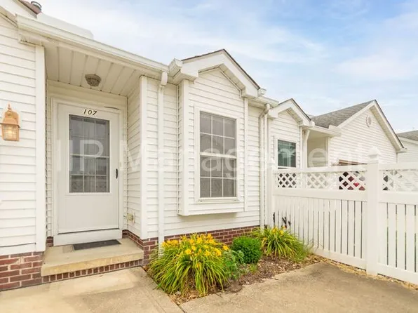 107 Beery Dr #7, Willowick, OH 44095
