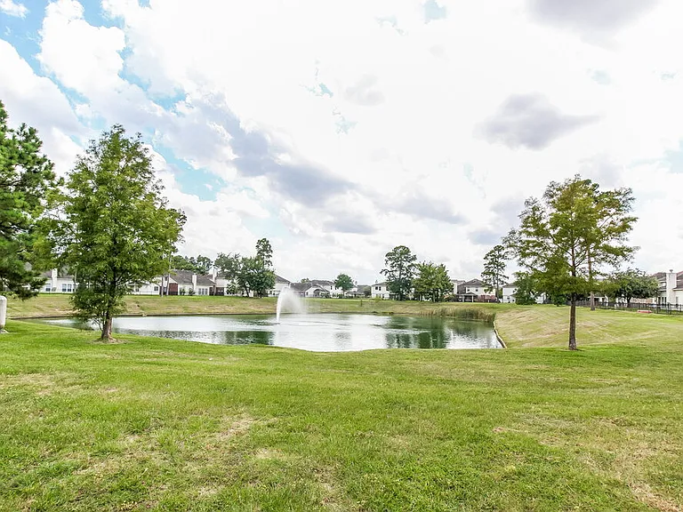 14819 Olde Manor Ln — Photo 18