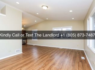 1420 Beverly Dr, Round Lake Beach, IL 60073