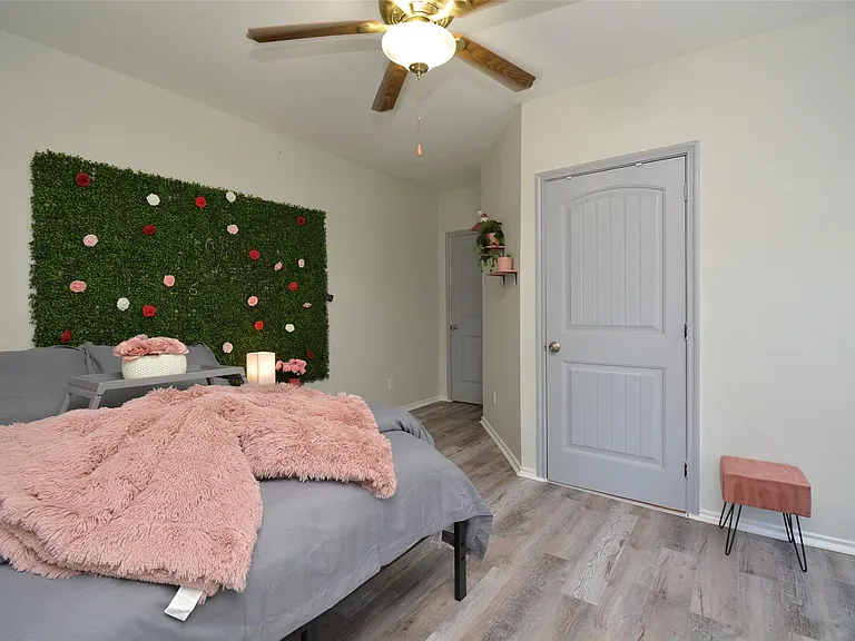 7124 Avenue F #8 — Photo 13
