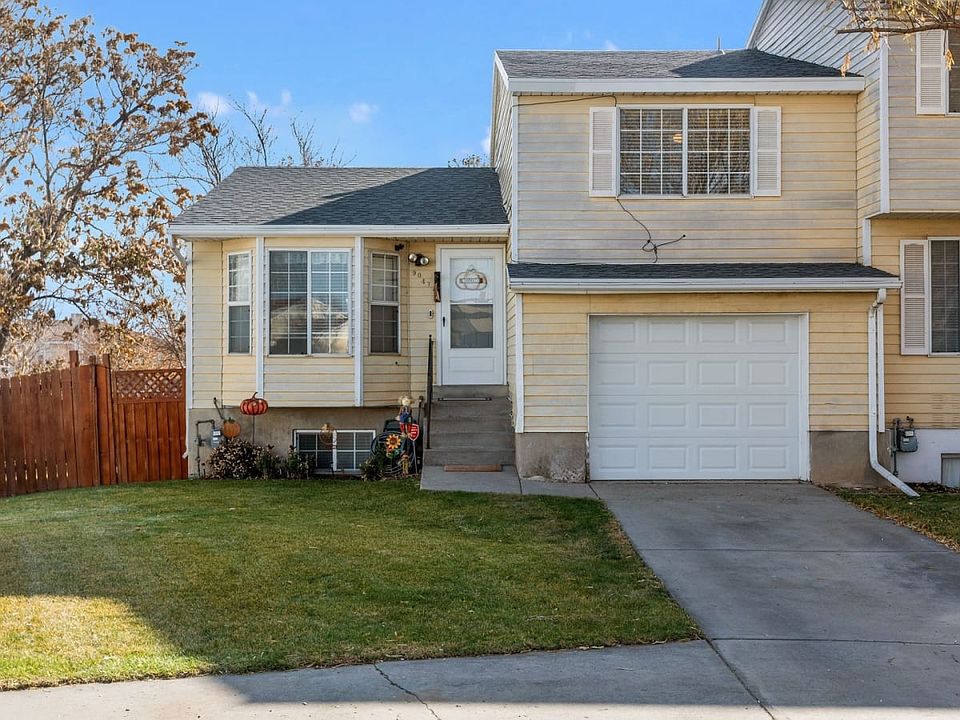 1st image of 9047 S Barrington Cir