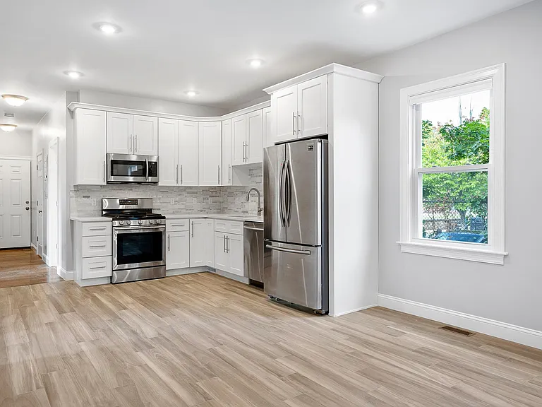 7 Carolina Ave #1 — Photo 2