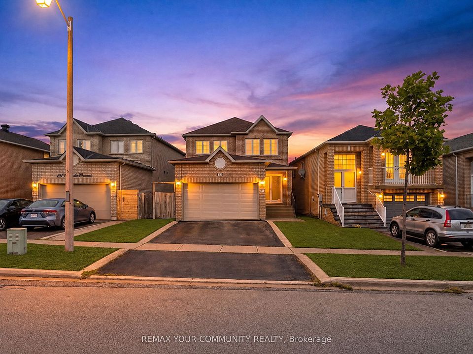 1st image of 129 Colombo Cres