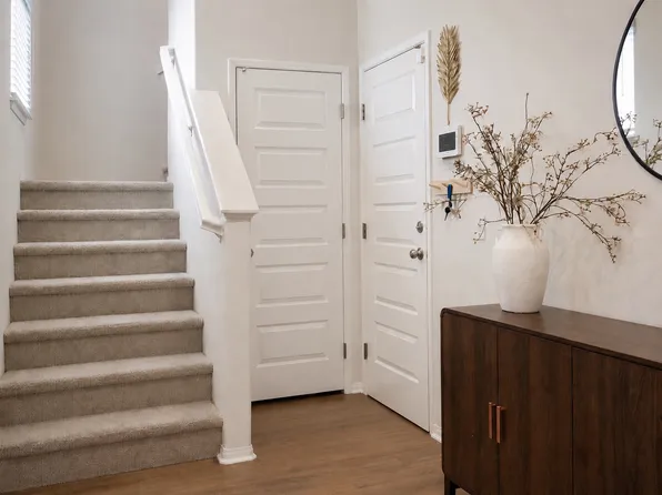 40821 Melrose Dr #295, Temecula, CA 92591