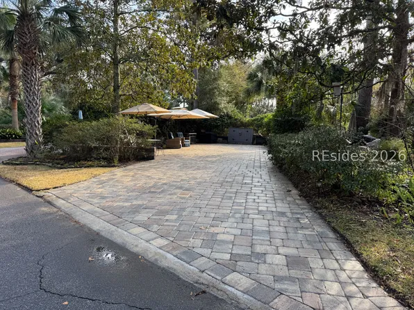 133 Arrow Rd #233, Hilton Head Island, SC 29928