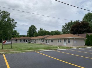 1517 W Healey St, Champaign, IL 61821