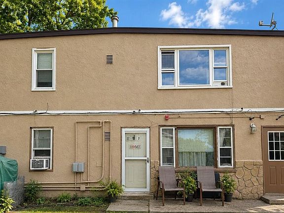 4th image of 432 Rose Street #1-8