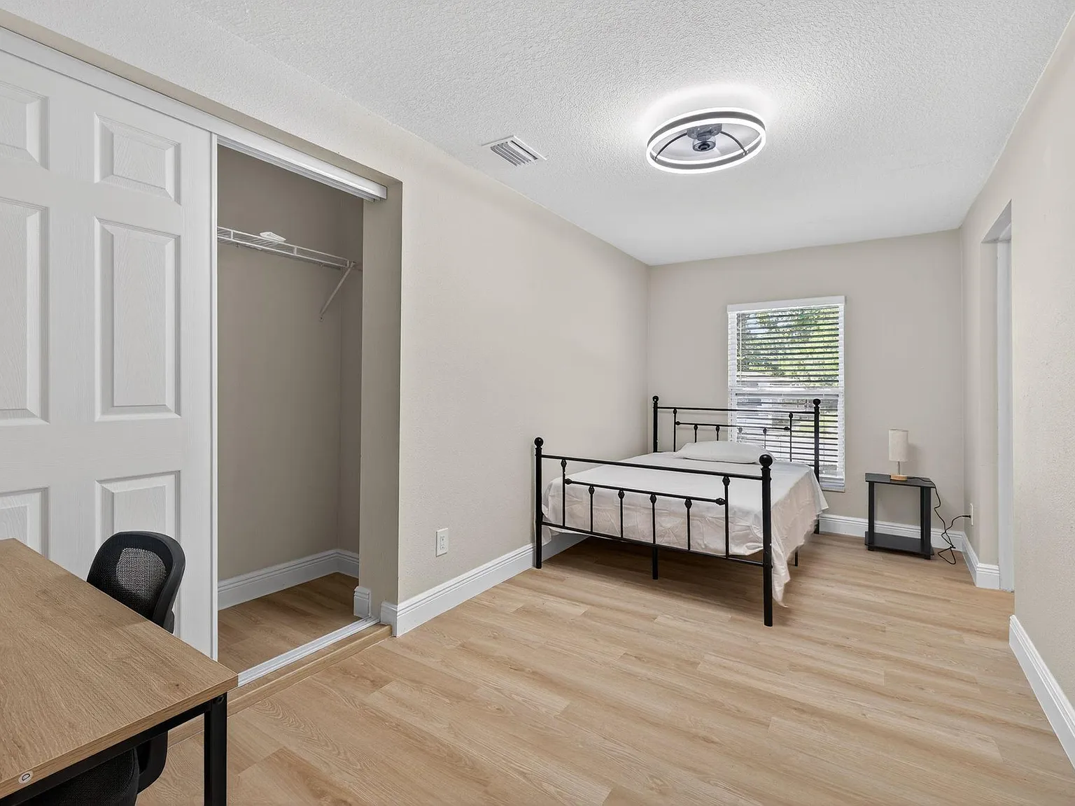 4 bed, 3.0 bath, 2250 sqft, $1,248 — Photo 1