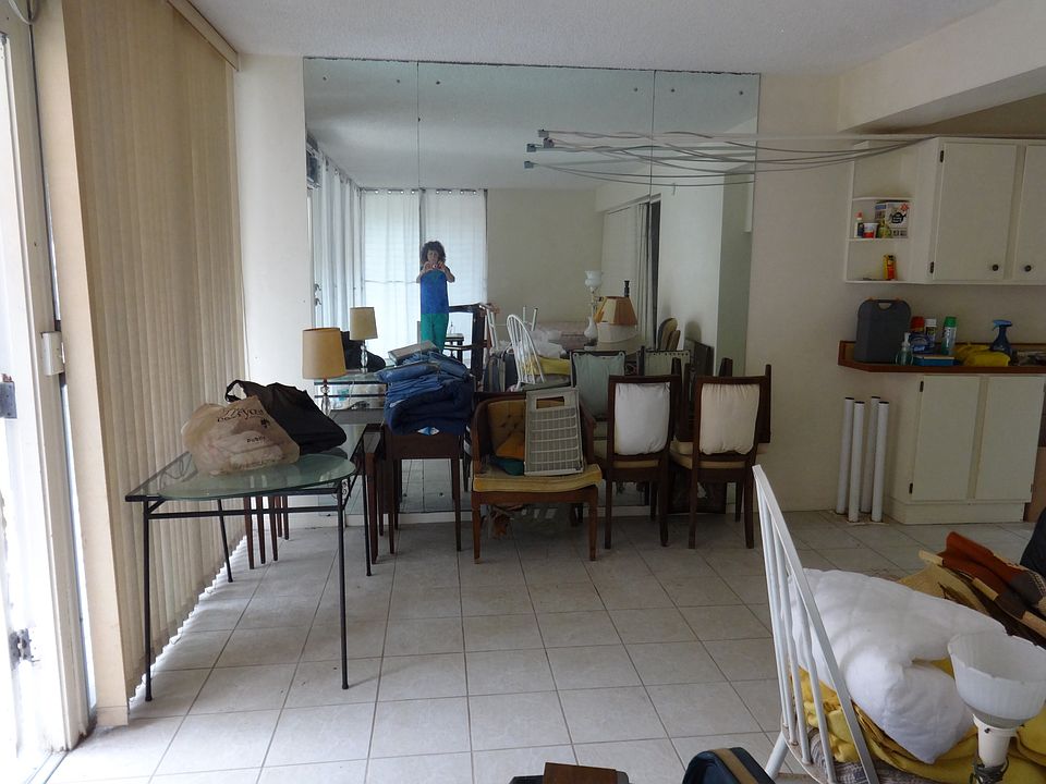 2nd image of 2 Hendricks Isle APT E1