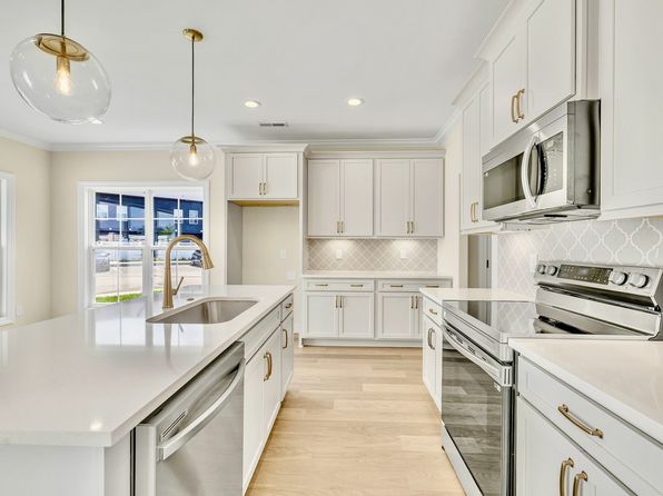 1917 Gracie Bug Loop