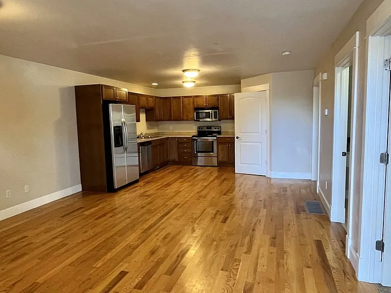1126 N 15th Ave #201-208 — Photo 4