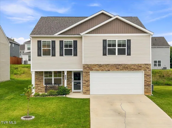 1210 Cherry Grv, Greeneville, TN 37745