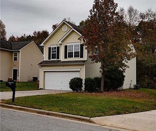 5th image of 1032 Quinlan Dr