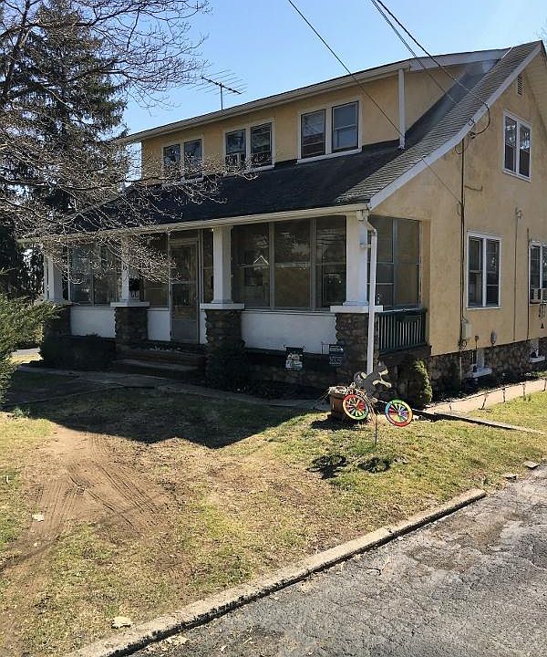 1st image of 60 Prospect Ave