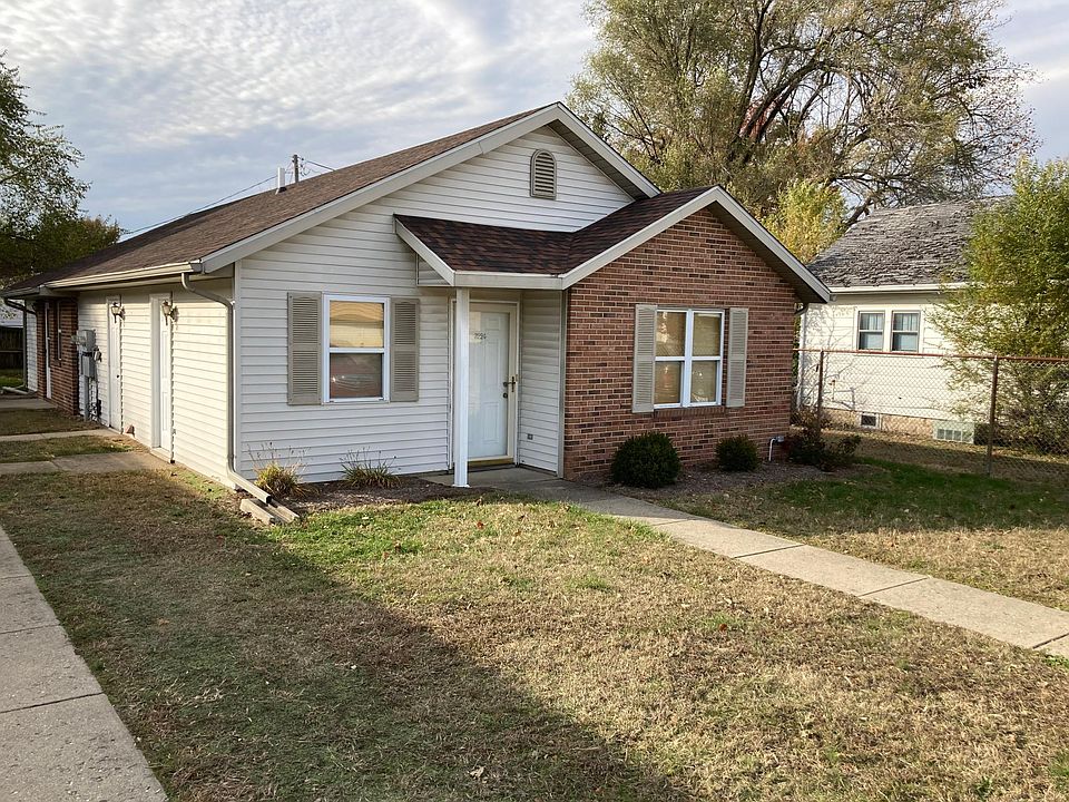 1st image of 3222 N 19th St #3222