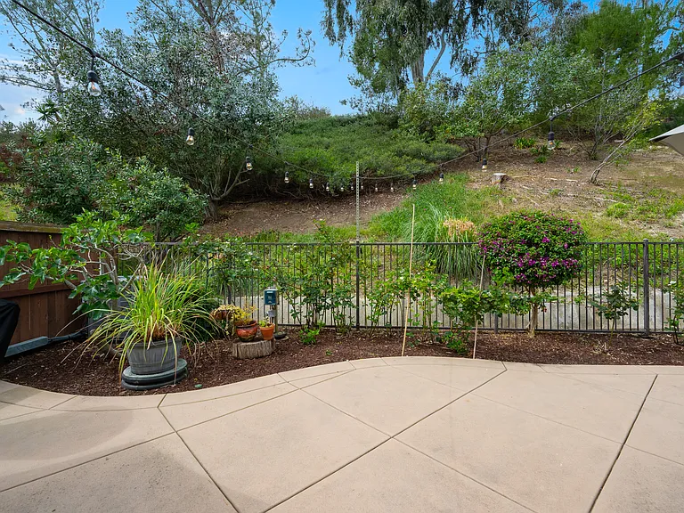 6711 Xana Way — Photo 63