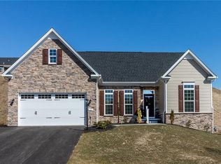 125 Piatt Estates Dr, Washington, PA 15301
