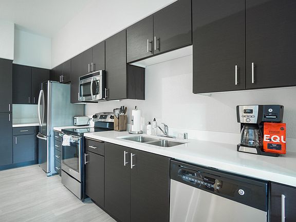 5th image of 1101 N Fair Oaks Ave #226