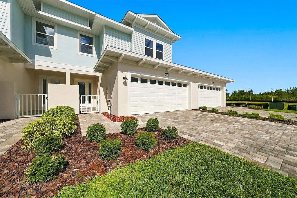 3 bed, 2.5 bath, 1749 sqft, $3,499 — Photo 4