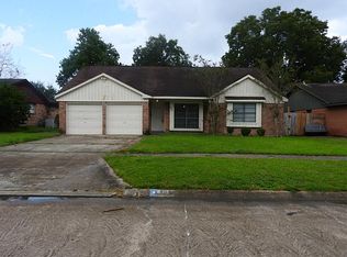 8511 Avington Rd, La Porte, TX 77571