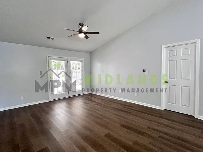 202 Elders Pond Cir — Photo 14