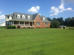 733 Ocean Hwy S, Hertford, NC 27944