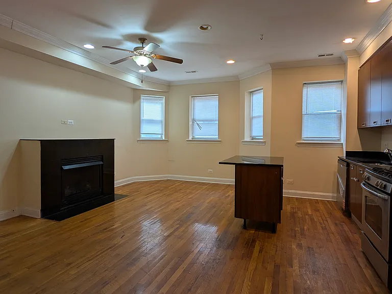 6937 N Oakley Ave #GE — Photo 3