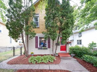 1706 5th St NE #2, Minneapolis, MN 55413
