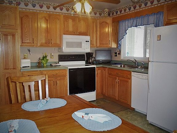 Oak Cabinetry