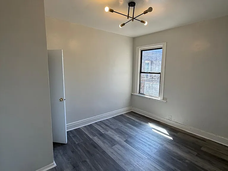 313 Mount Prospect Ave #5N — Photo 1