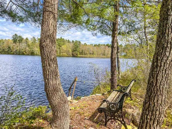 17 Deer Crossing Crossing, Bristol, ME 04539